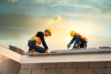 What Is a Roofer?